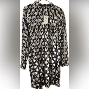 NWT Reaqka Black/White/Rose Gold Sequin Dress